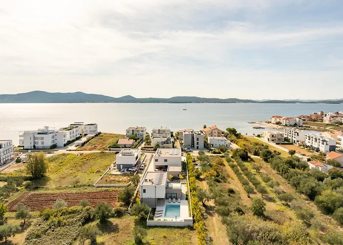 Azzurra Zadarvillas Sukošan